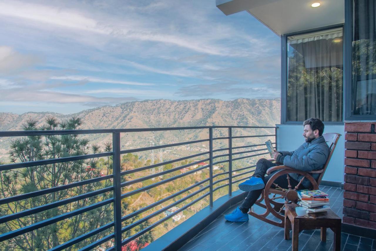 The Hillcrest Paradise Kasauli Exterior foto