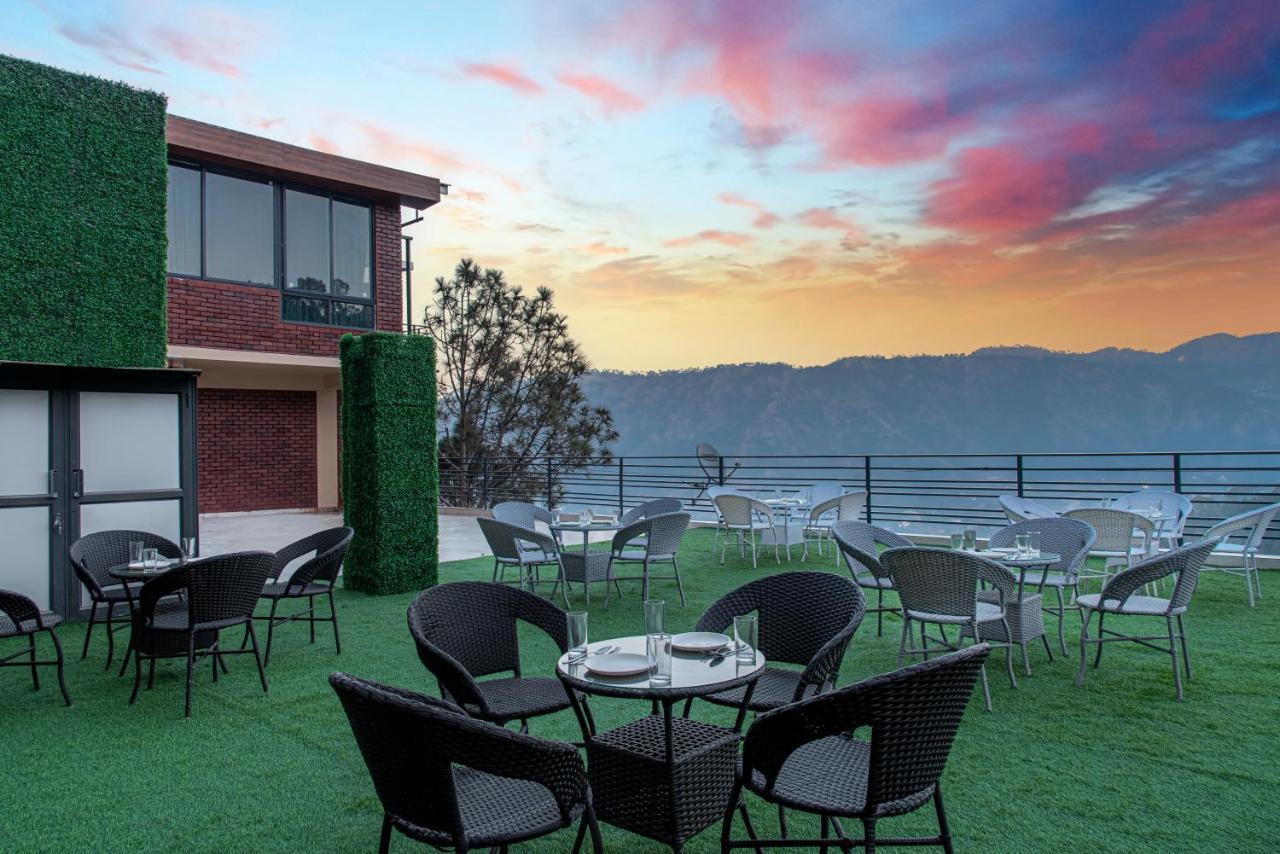The Hillcrest Paradise Kasauli Exterior foto